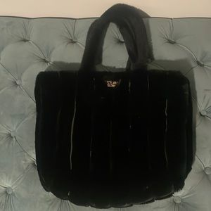 Furry VS tote / partial faux leather straps